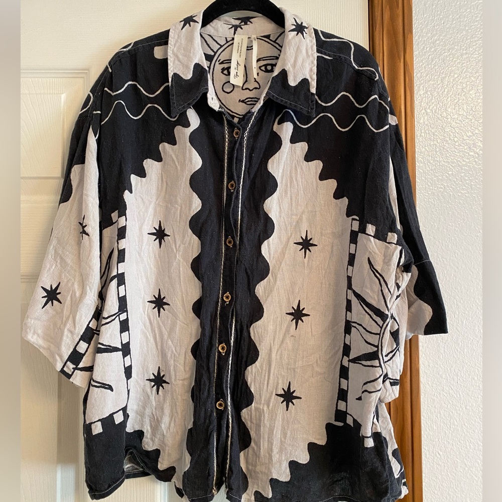Anthropologie Black and White Graphic Button-Up Shirt